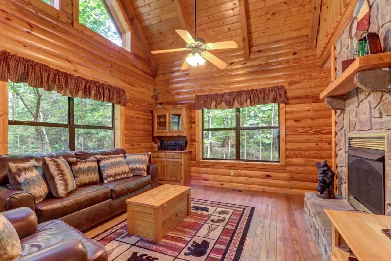 Friendly Bear Cabin Pigeon Forge Extérieur photo
