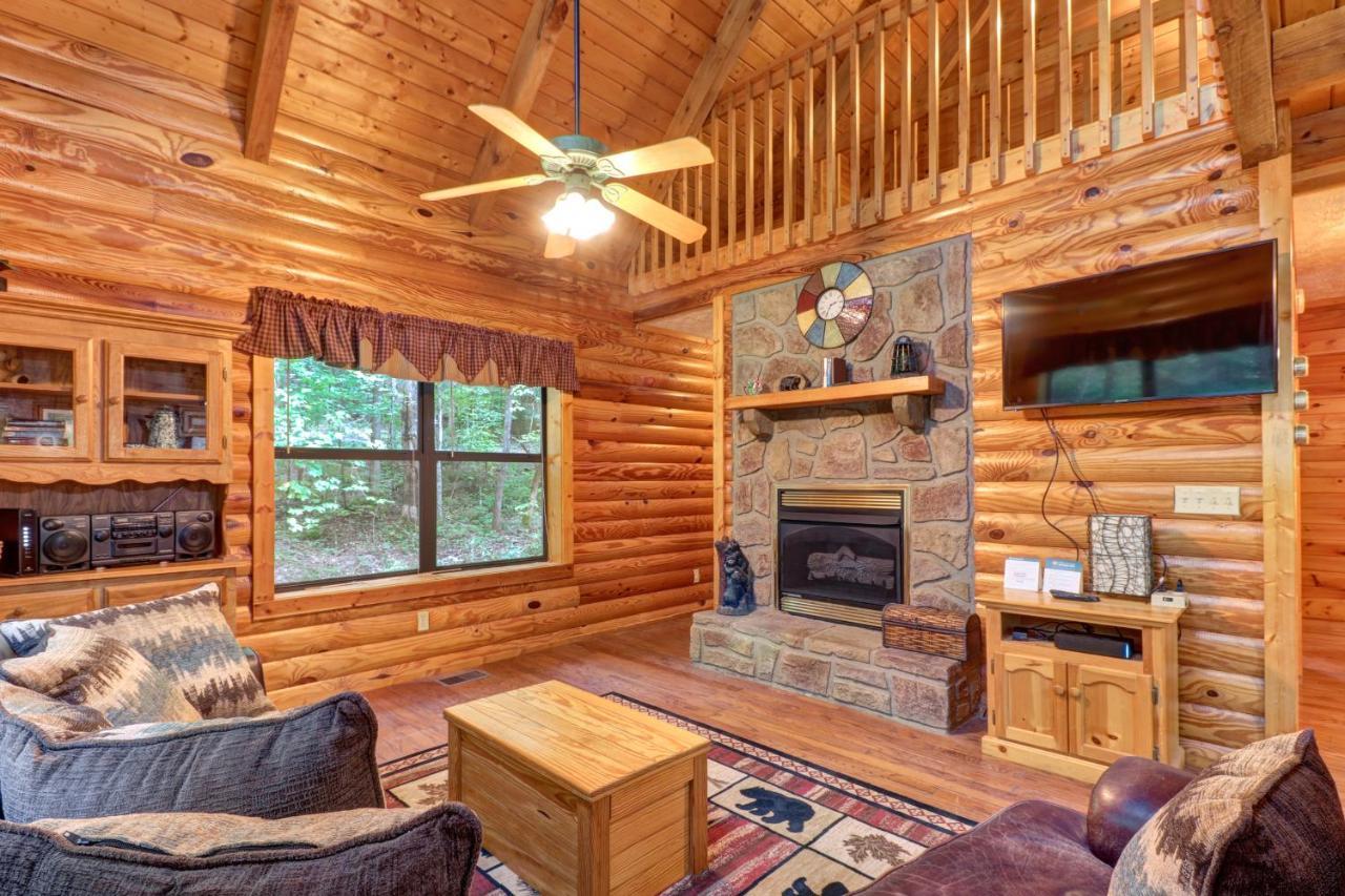 Friendly Bear Cabin Pigeon Forge Extérieur photo
